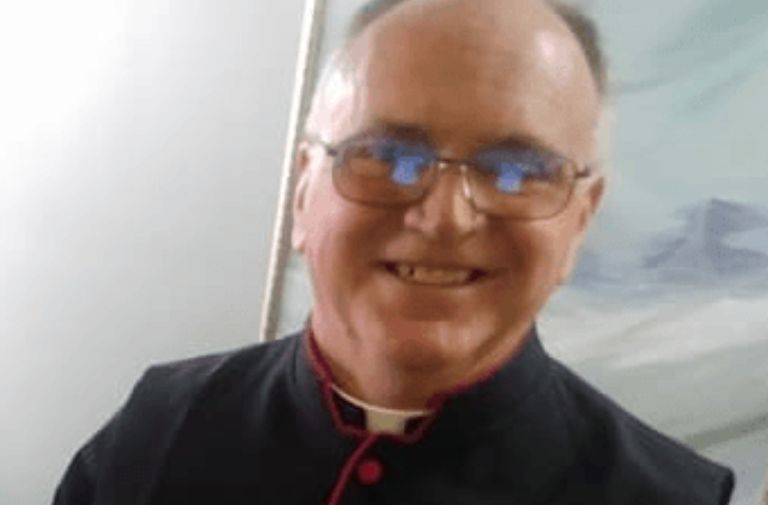 Pastor James Forsythe. Photo via HolyAngelsfl.org.
