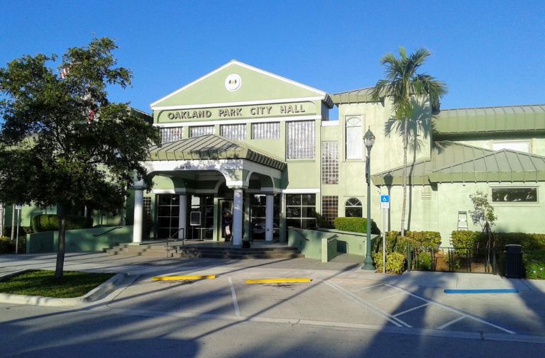 Oakland Park Residents Demand Transparency